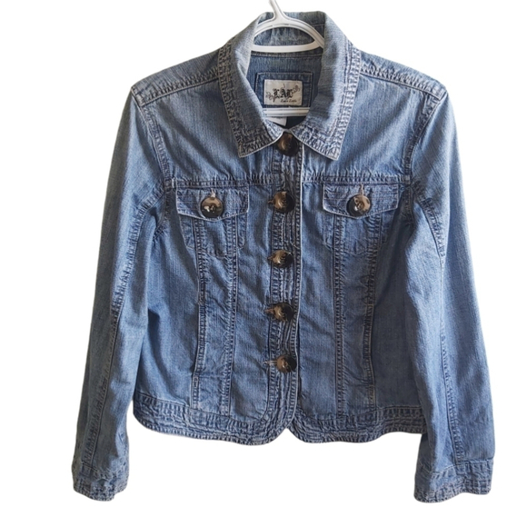 Jackets & Blazers - LIVE A Little Jean Jacket, Size L